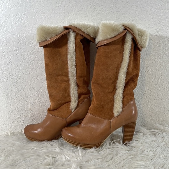 Very Volatile Andee Leather Upper Faux Fleece Lining Trim Beige Boots Size 7 - Picture 9 of 16